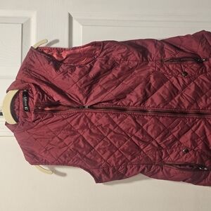 St. John's Bay Red Quilted Vest Lightweight Design